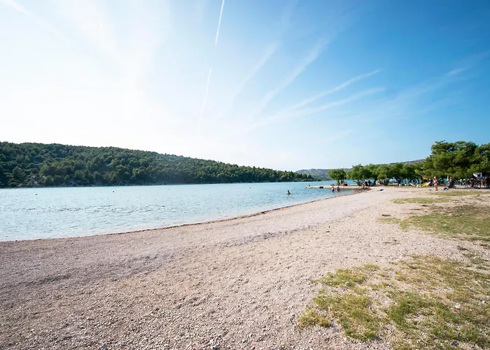 Appartement With Parking Space Vrpolje, - 24474 *